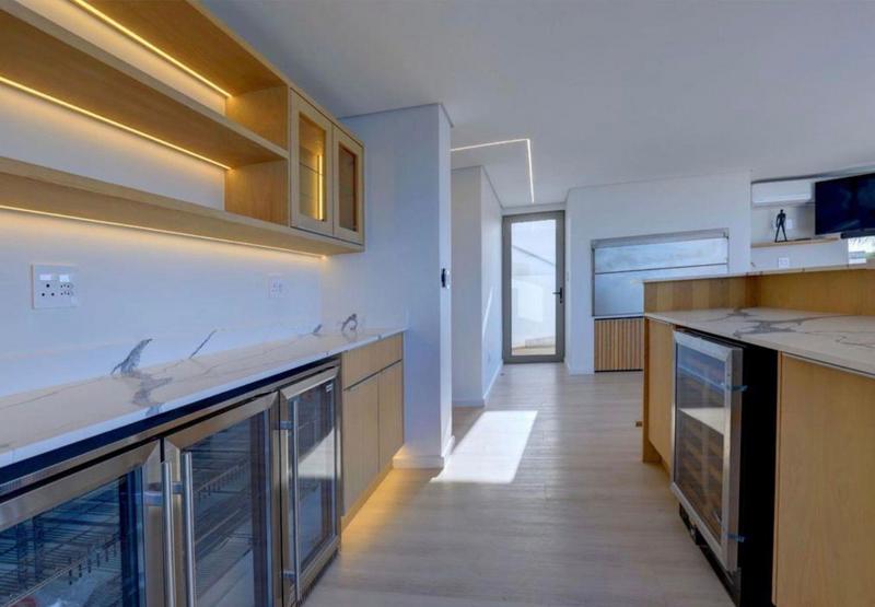 4 Bedroom Property for Sale in Mossel Bay Central Western Cape